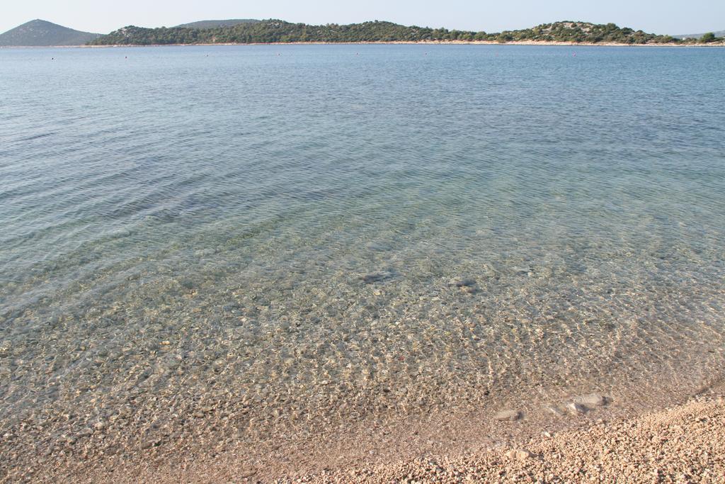 Apartmani Villa Lilliana Tribunj  Bagian luar foto